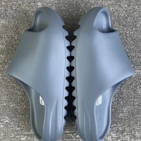 Adidas Yeezy Slide Slate Marine| Size 8 | Brand New (No Box) - Picture 2 of 9